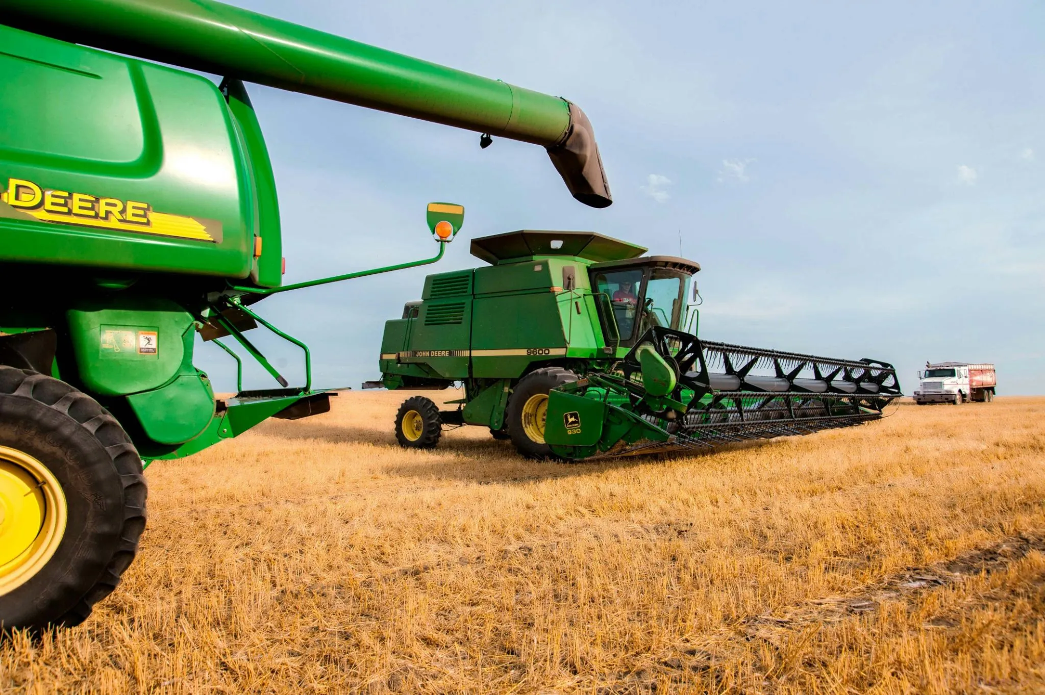 John Deere tractor in field — agricultural equipment module repair